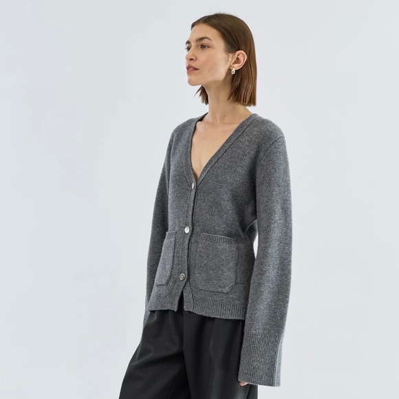 Almina Concept V Neck Cardigan Sweater Merino Wool S Grey Gray NWOT - Picture 10 of 14